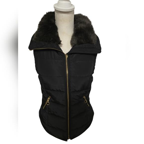 H & M Puffer Vest With Faux Fur Collar - Picture 1 of 9